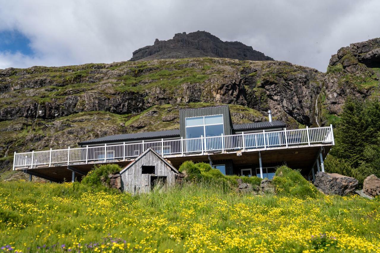 Ekra Glacier Lagoon Hotel Gerdi Exterior photo